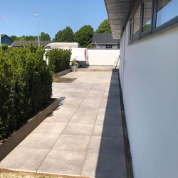 Flisebelægning ny terrasse i Egå
