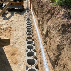 opsætning af ny støttemur