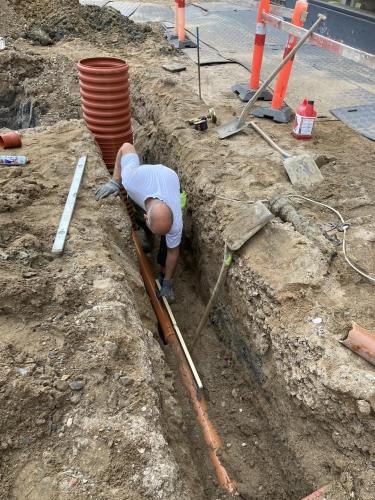 kloakarbejde med rør