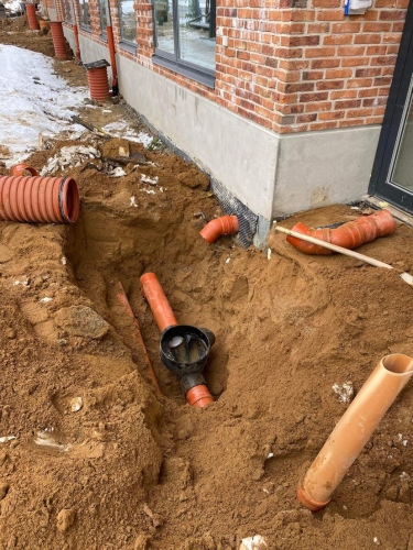 lægning af rør - kloakarbejde