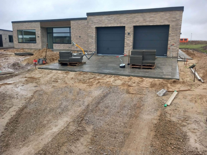 ny indkørsel i Randers